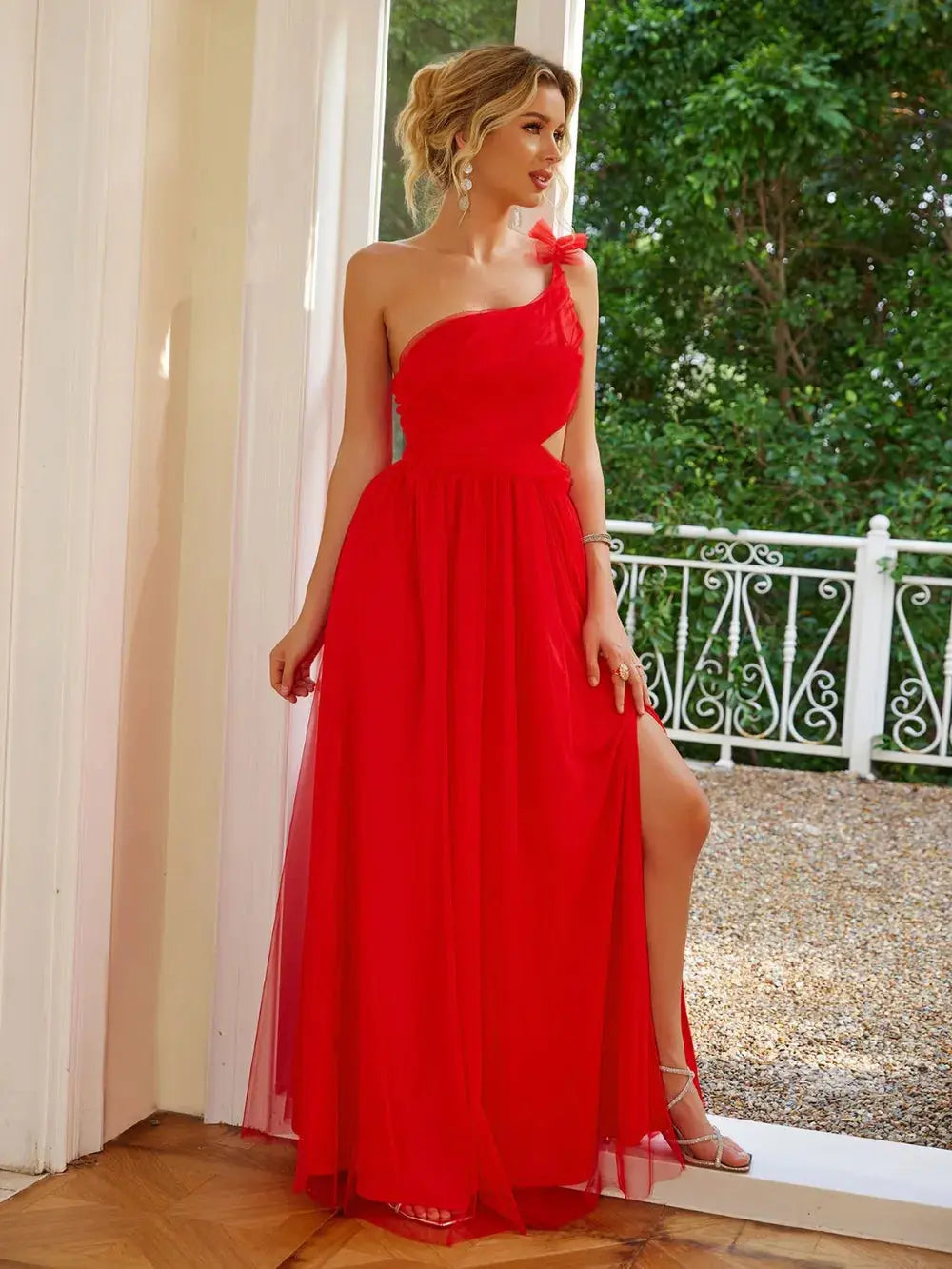 Cutout One Shoulder Maxi Dress