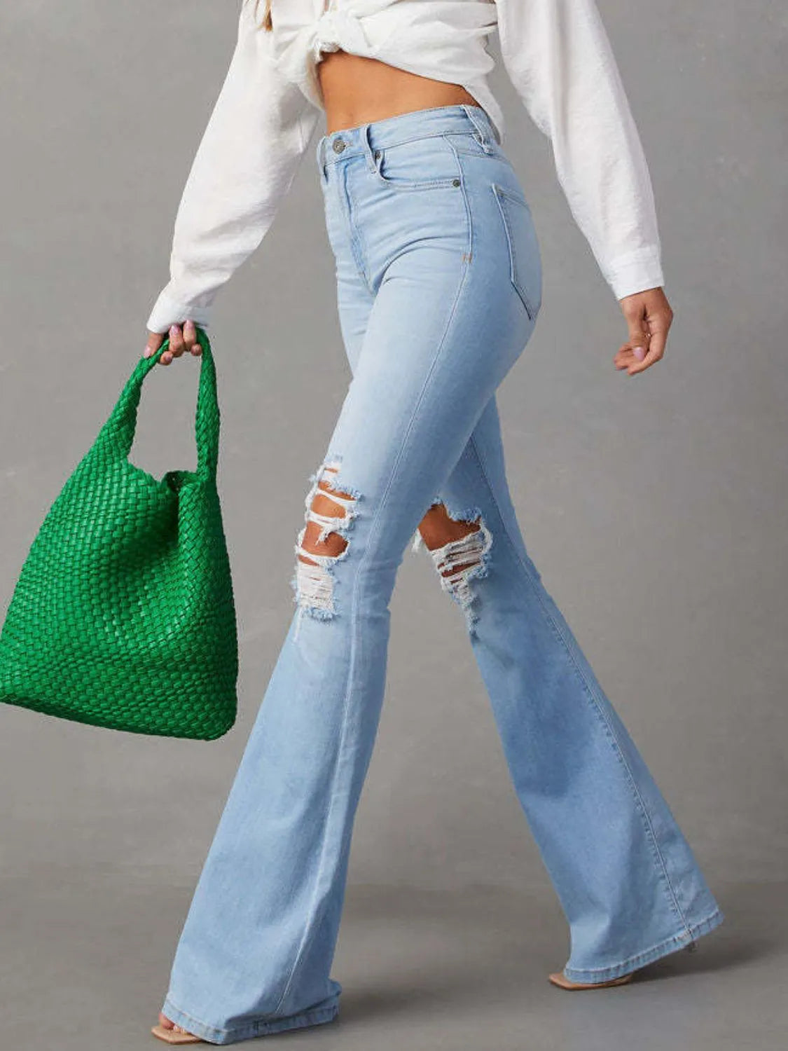 Classic Flare Pocketed Buttoned Jeans