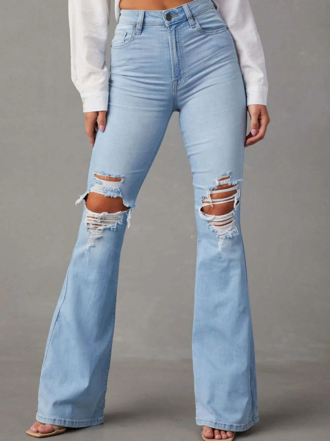 Classic Flare Pocketed Buttoned Jeans
