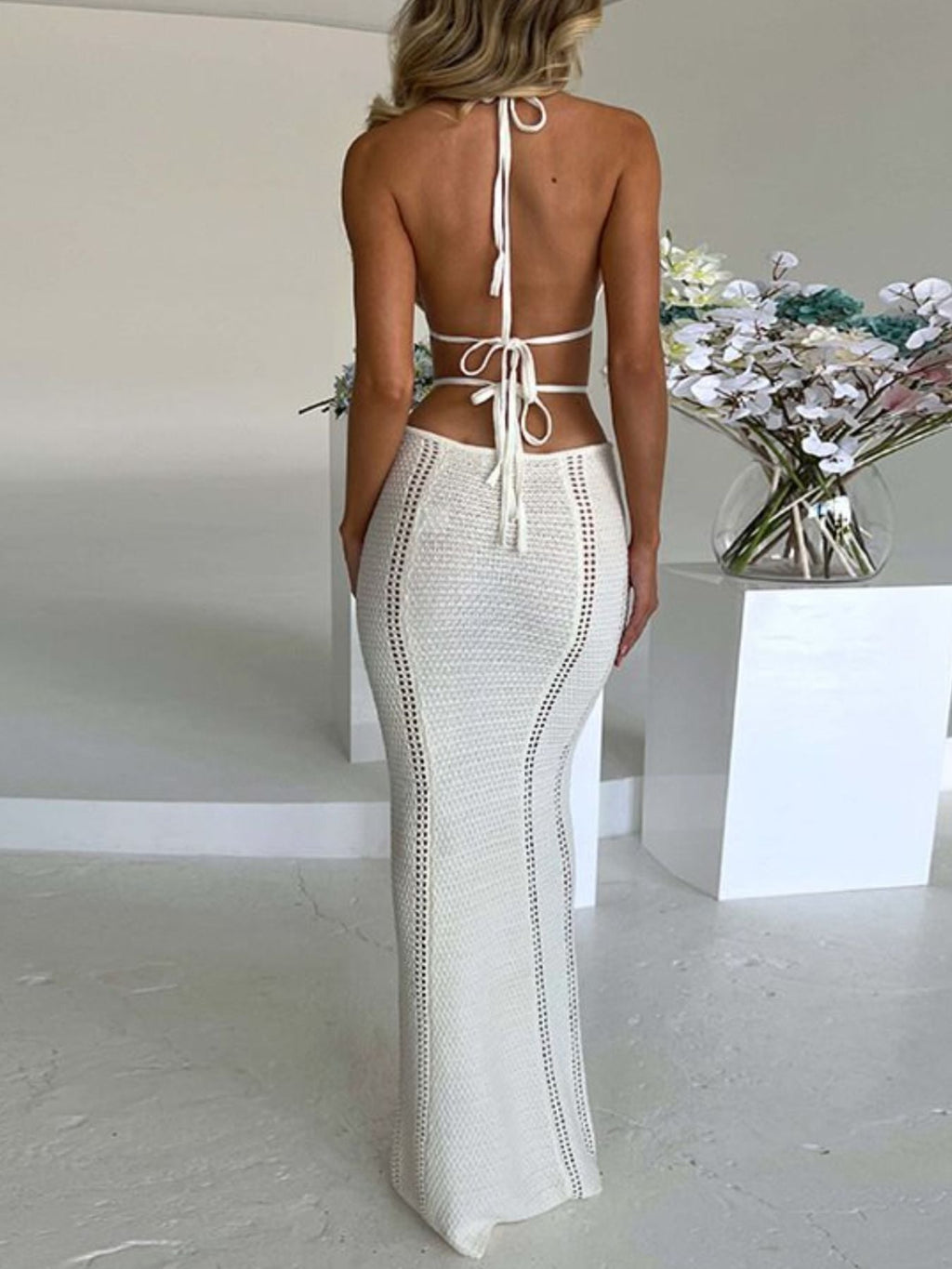 Men-Stop-Staring Backless Cutout Halter Knit Maxi Dress