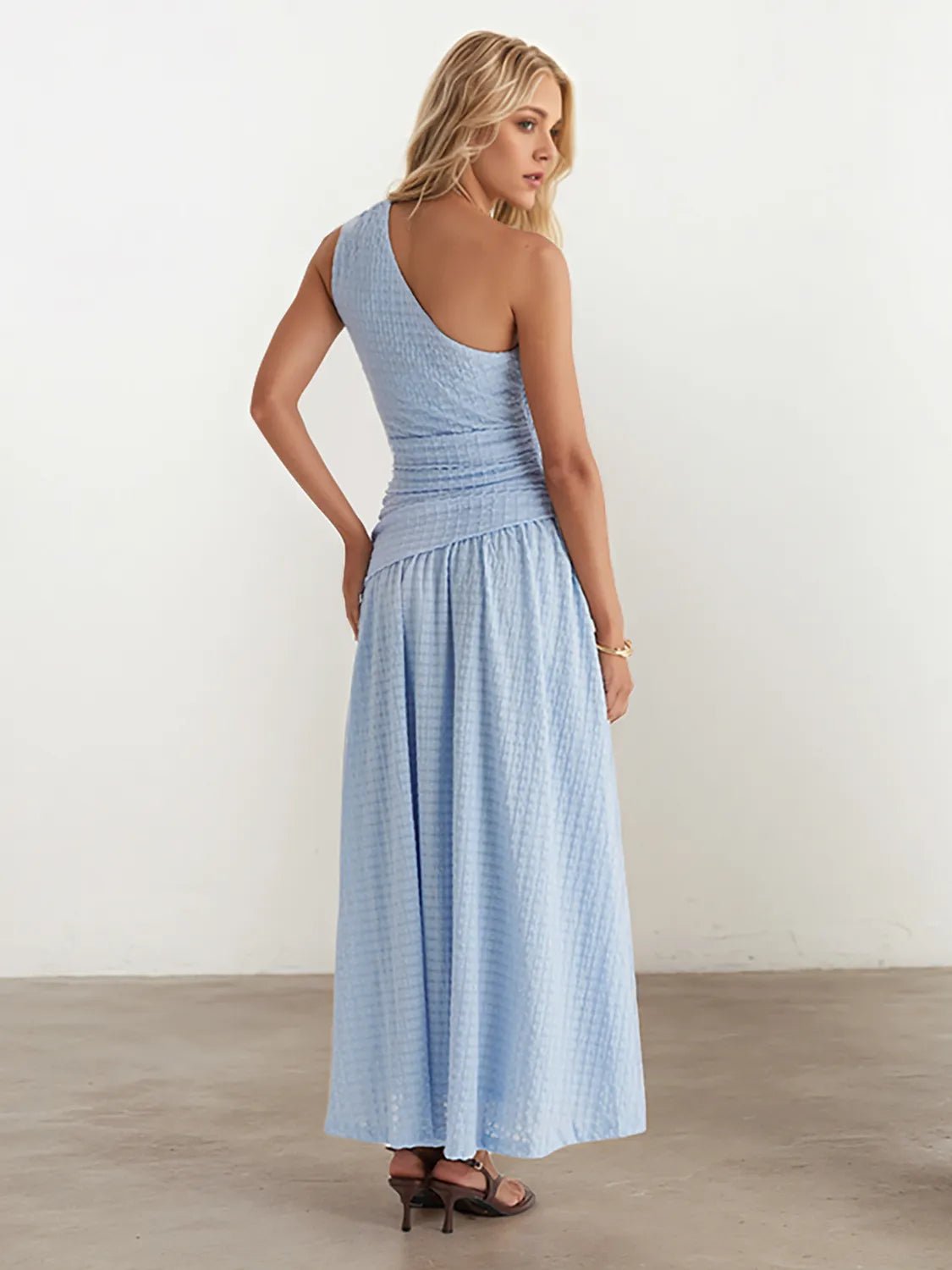 Single Shoulder Textured Maxi Dress
