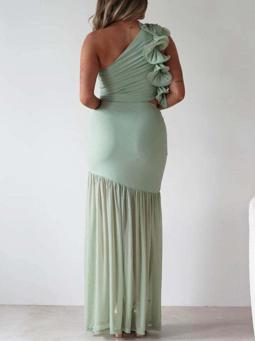 Stop-Staring One Shoulder Ruffle Sculpting Slit Maxi Dress